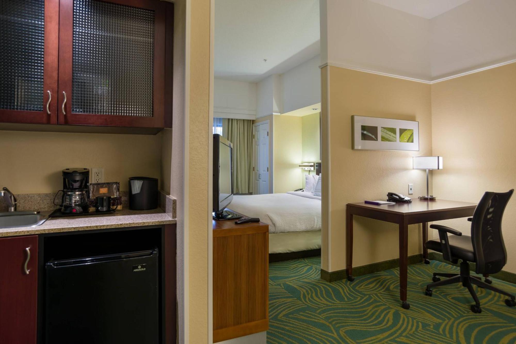 Springhill Suites St Petersburg Clearwater Ларго Экстерьер фото