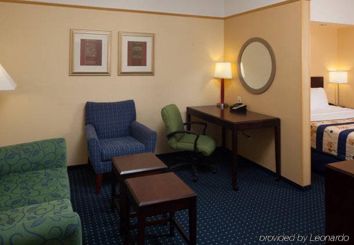 Springhill Suites St Petersburg Clearwater Ларго Экстерьер фото